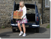 Vanessa Hehir as Rosie Cartwright in Heartbeat