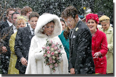 Gina Ward and Phil Bellamy wedding in Heartbeat