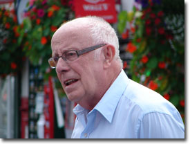 Richard Wilson (Victor Meldrew) in Aidensfield