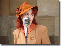 Lola Lamour, Wartime Weekend, Pickering